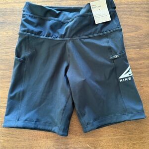 NEW Nike Women's Black Epic Luxe Shorts Size Size XS